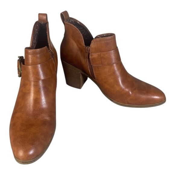 BareTraps Women’s Karina Tan Vegan Leather Block Heel Ankle Boots Size-10m - Picture 2 of 9
